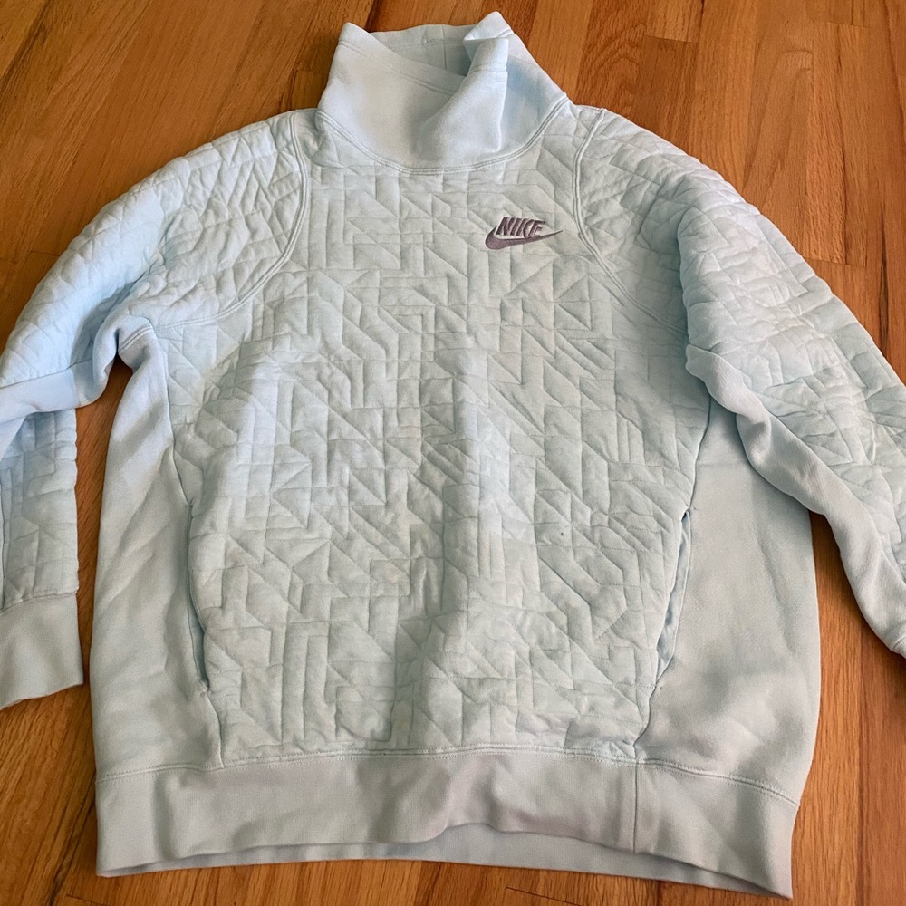 Pullover turtleneck